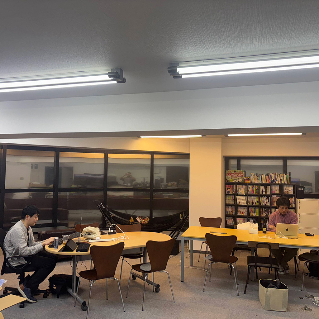 FFFFF Cafe の店内写真 6